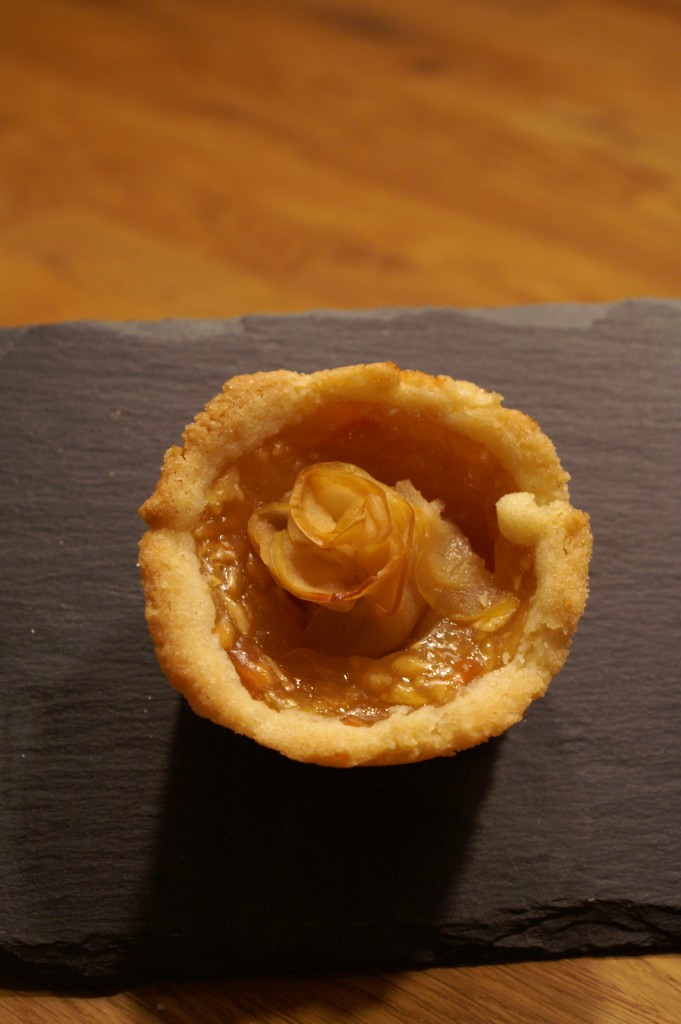 Apfel-Rosen-Törtchen ~ Meins! Mit Liebe selbstgemacht